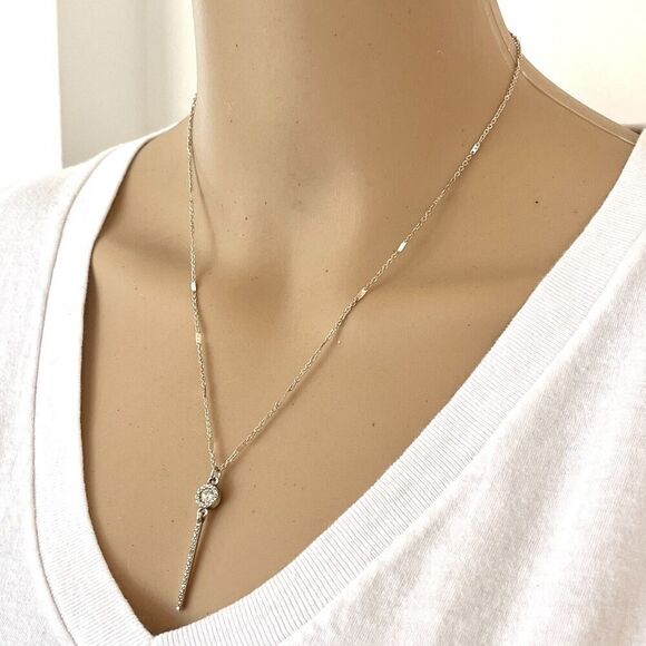 Silver Tone Necklace Rhinestone Bar Pendant 18in Trace Chain - Picture 5 of 12